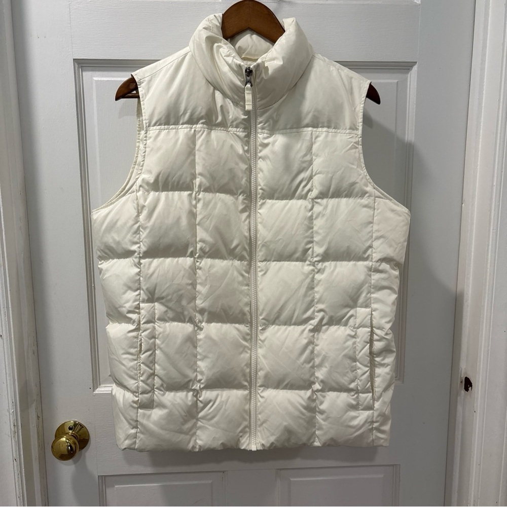 Lands End Women’s Full Zip Down Filled Puffer Vest Size Large Winter White EUC